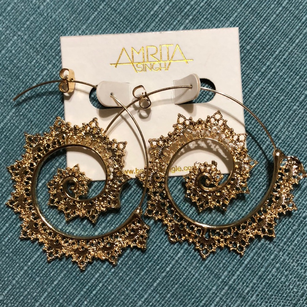 Amrita Singh brass filigree swirl hoop earrings